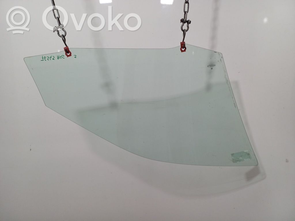 Szyba drzwi przednich   51338196025