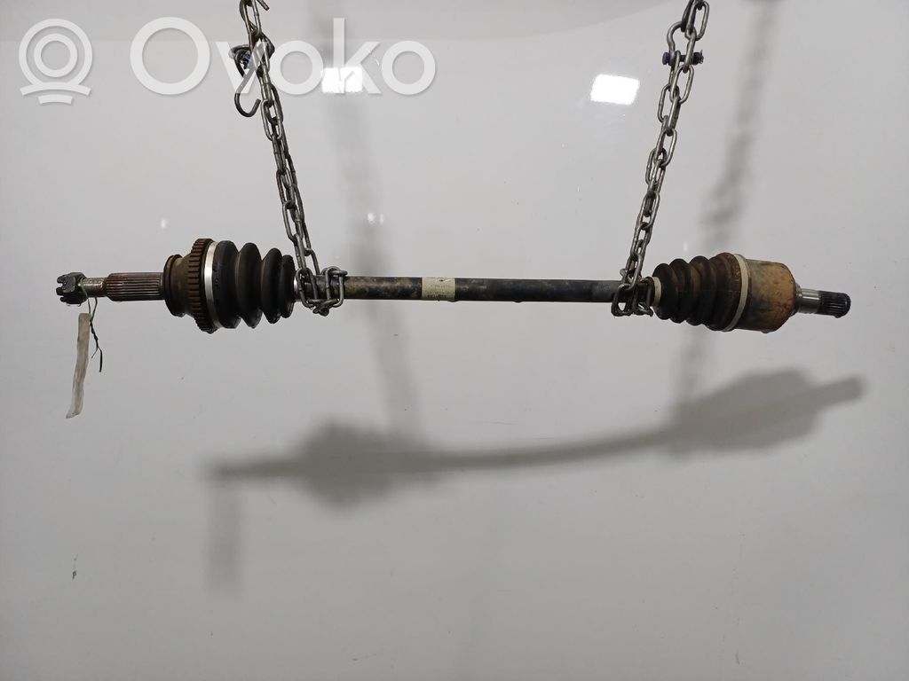 Takavetoakseli   496002B010