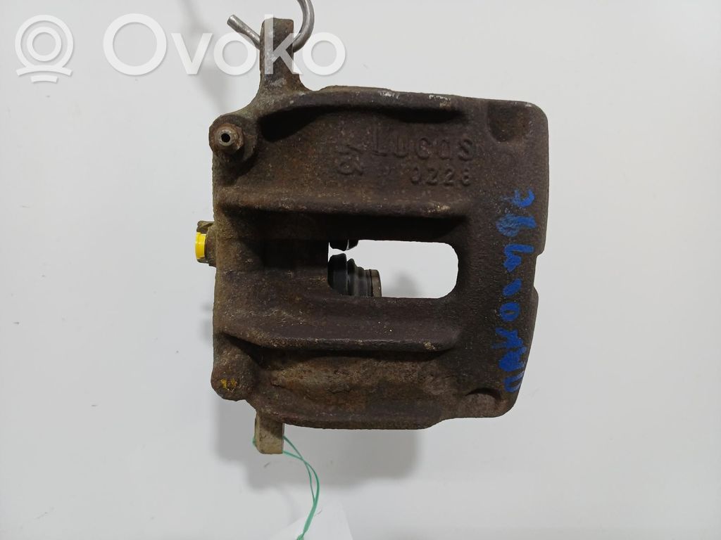 Nissan Terrano Caliper de freno delantero 