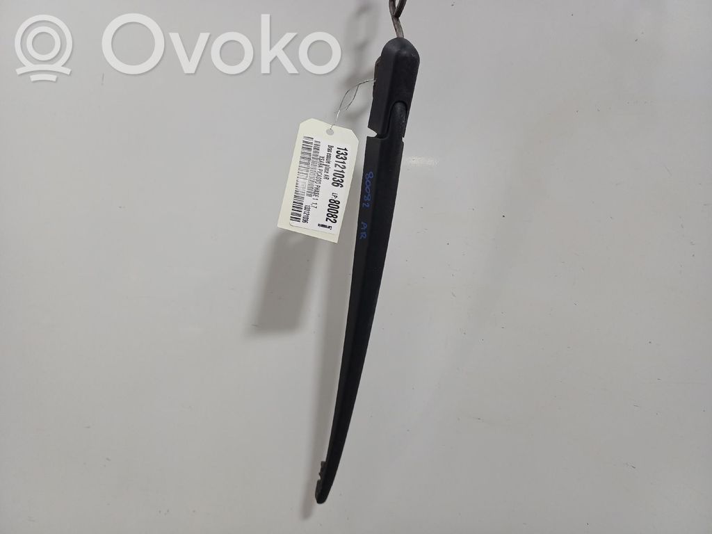 Citroen Xsara Picasso Brazo del limpiaparabrisas trasero 
