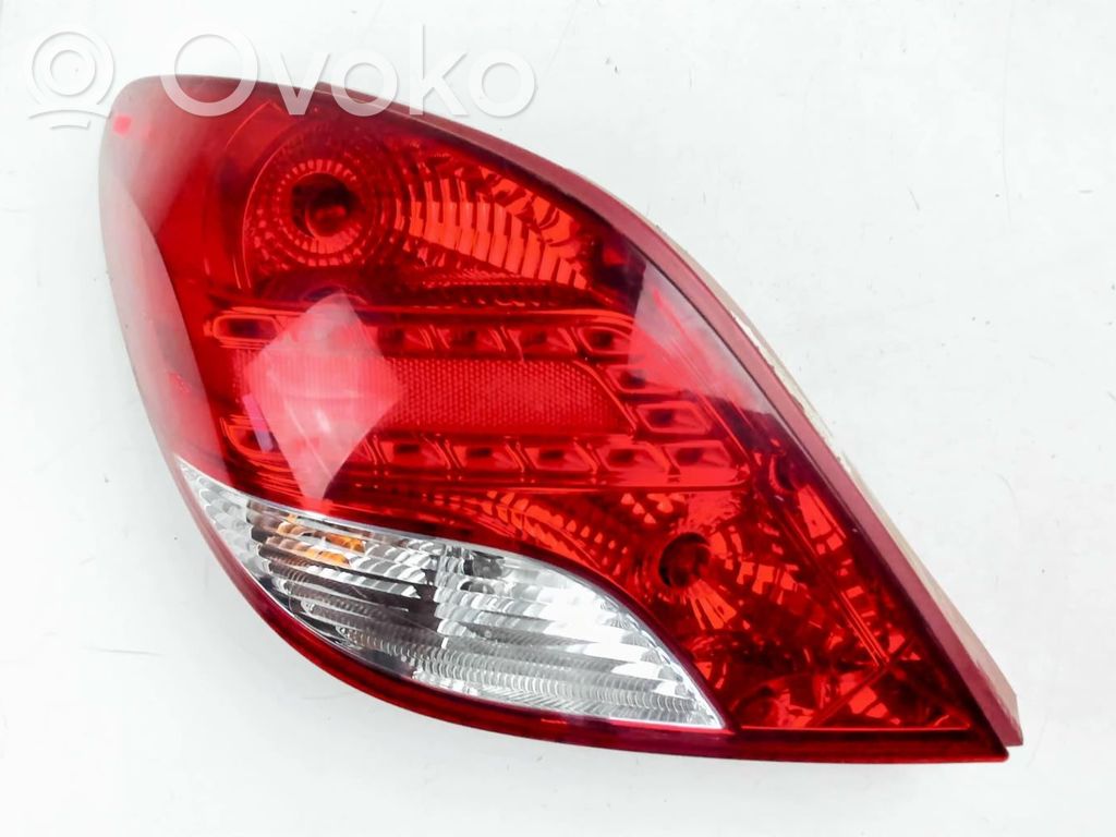 Peugeot 207 Rückleuchte Heckleuchte 