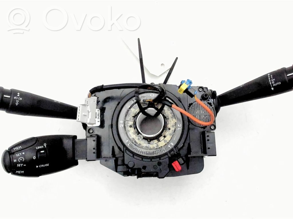 Peugeot 308 Interruptor/palanca de limpiador de luz de giro 