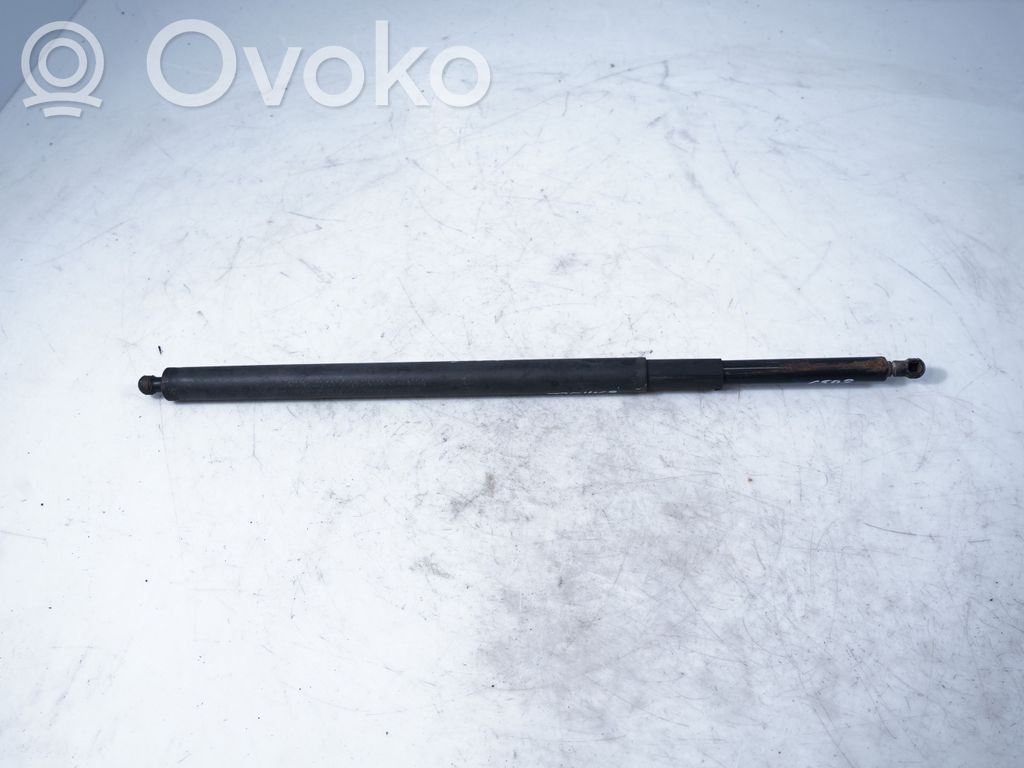 BMW 5 E60 E61 Tailgate/trunk strut/damper 