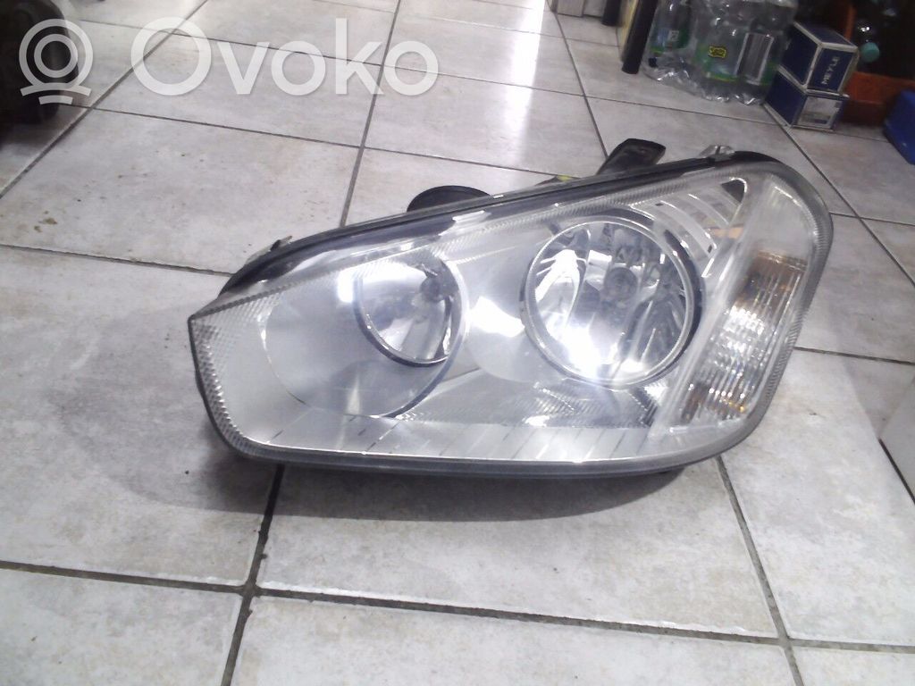 Ford C-MAX I Faro/fanale 