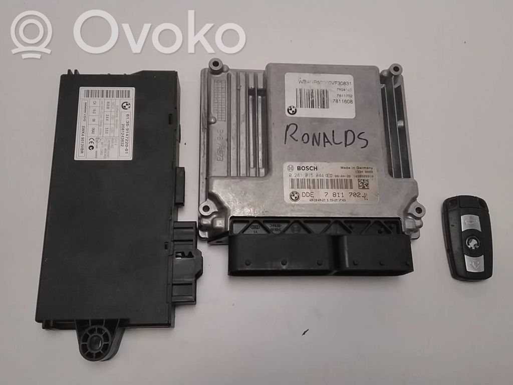 BMW 1 E81 E87 Engine control unit/module 