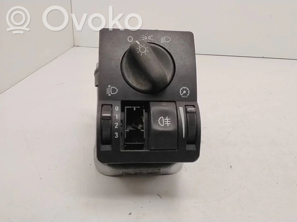 Opel Astra G Interruptor de luz 