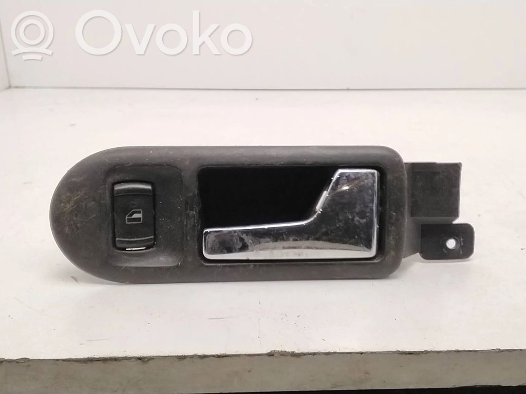 Volkswagen Golf IV Klamka wewnętrzna drzwi przednich 