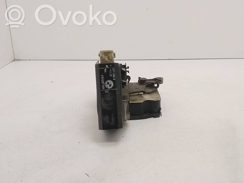 BMW 5 E39 Serrure de porte avant 
