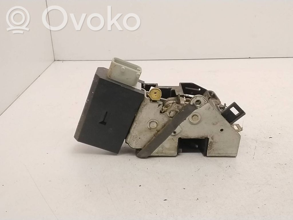 BMW 5 E39 Rear door lock 