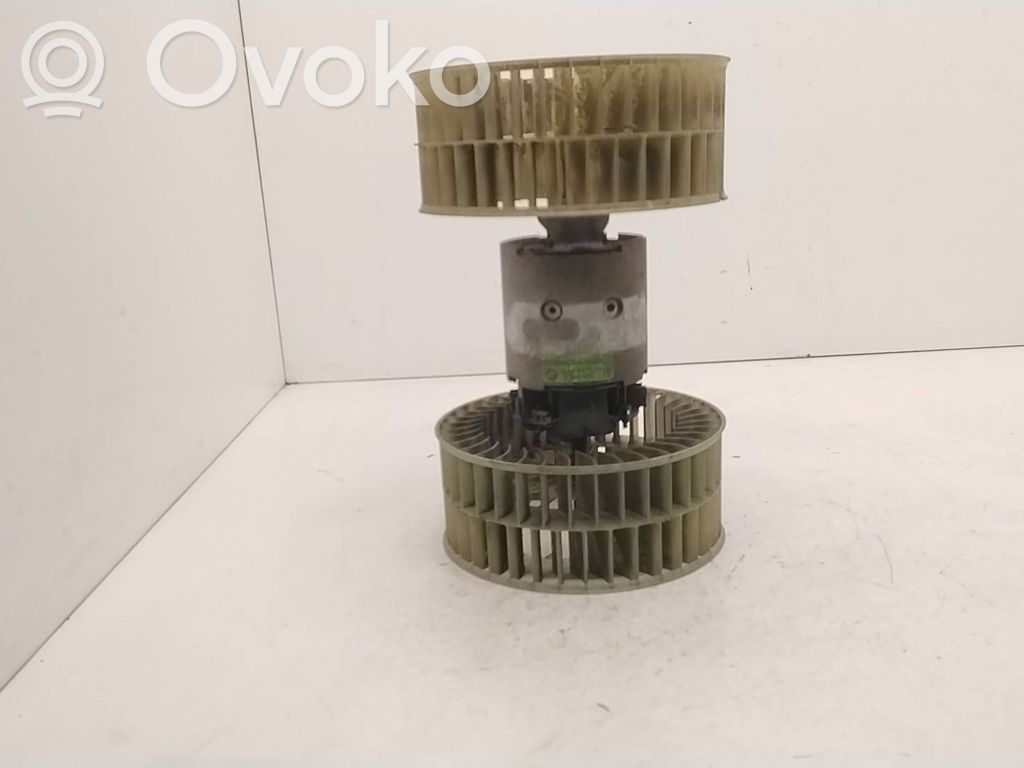 BMW 5 E34 Mazā radiatora ventilators 