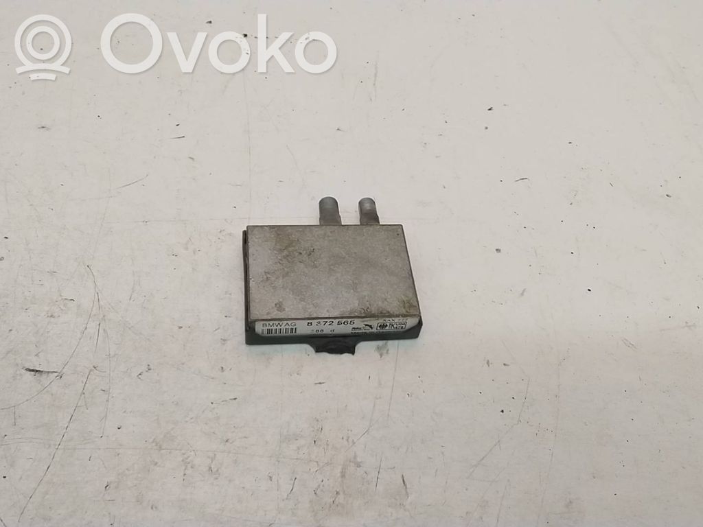 BMW 7 E38 Antenos stiprintuvas 