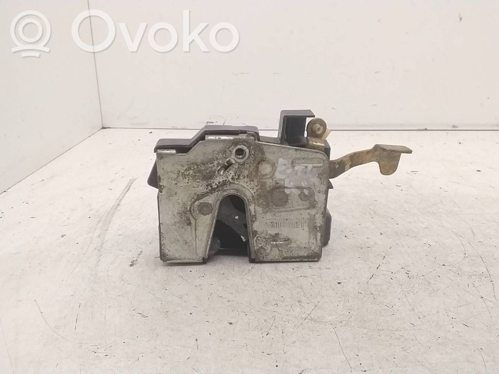Priekinė durų spyna   81047810