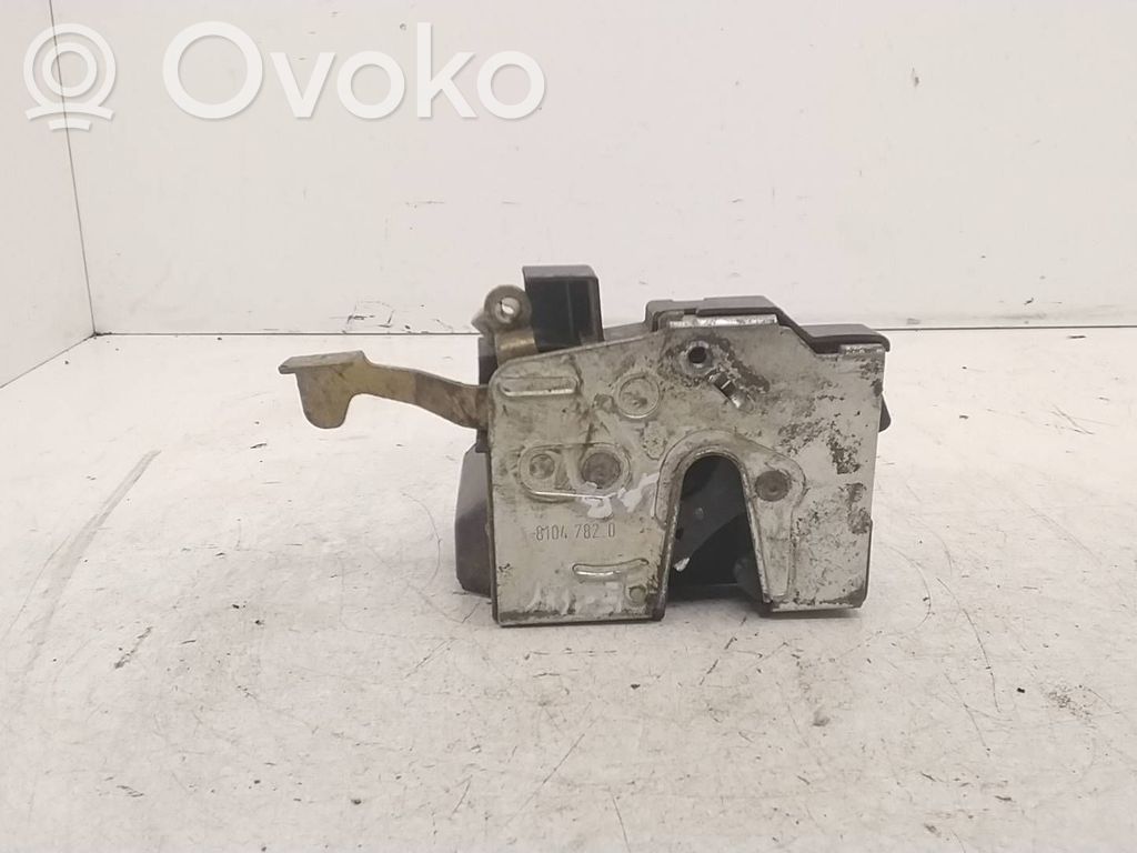 BMW 5 E34 Front door lock 