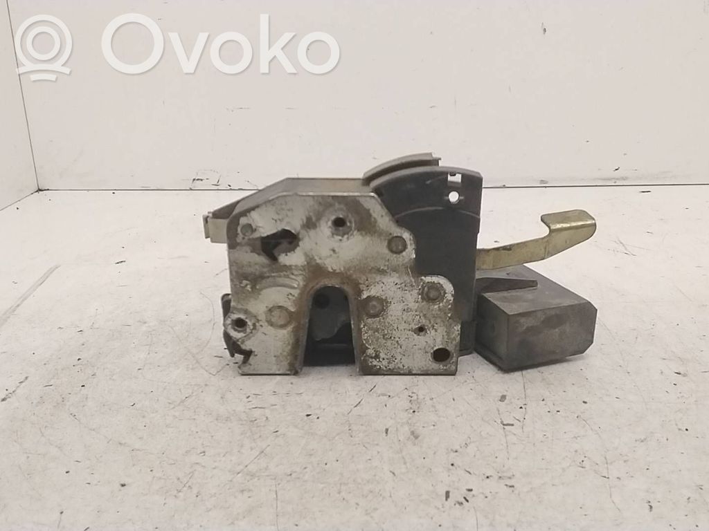 Front door lock   8138923