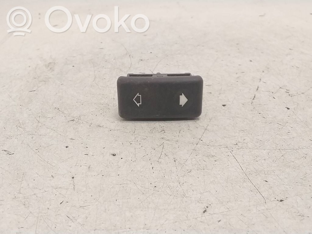 BMW 5 E34 Electric window control switch 
