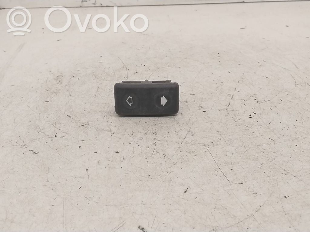 BMW 5 E34 Electric window control switch 