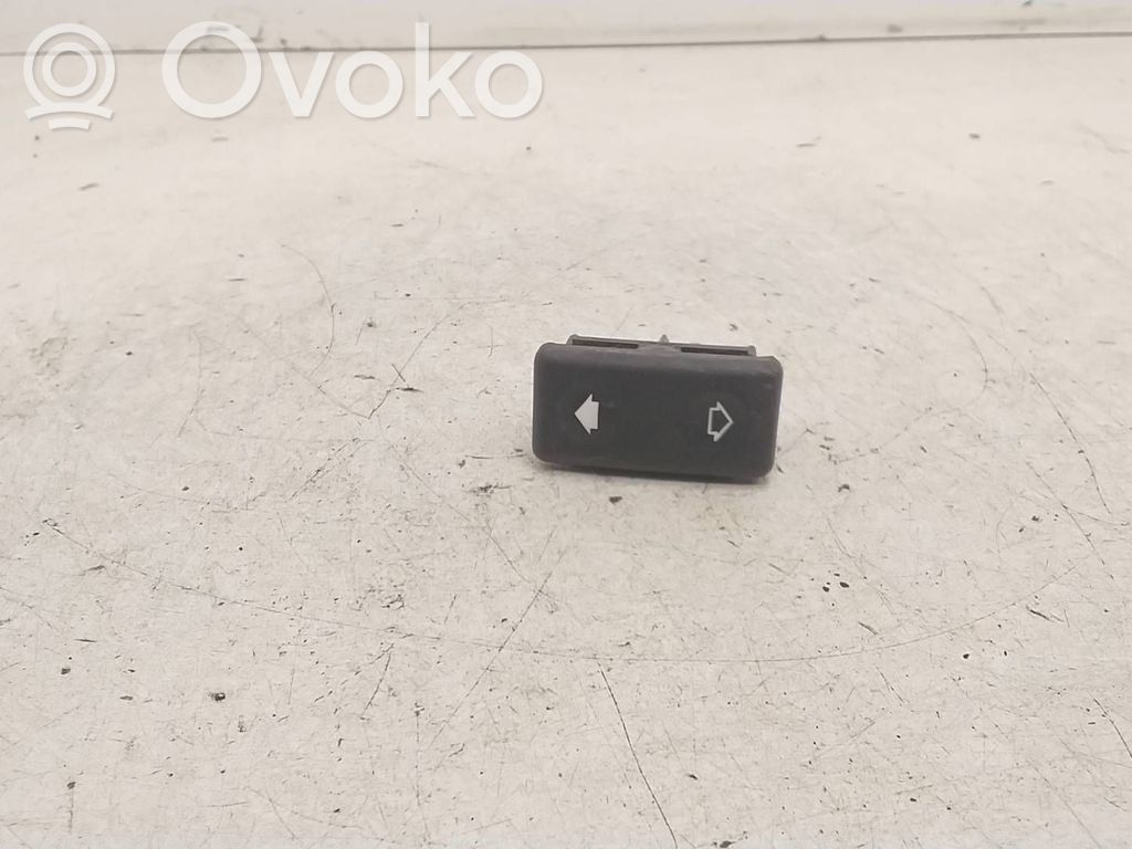 BMW 5 E34 Electric window control switch 