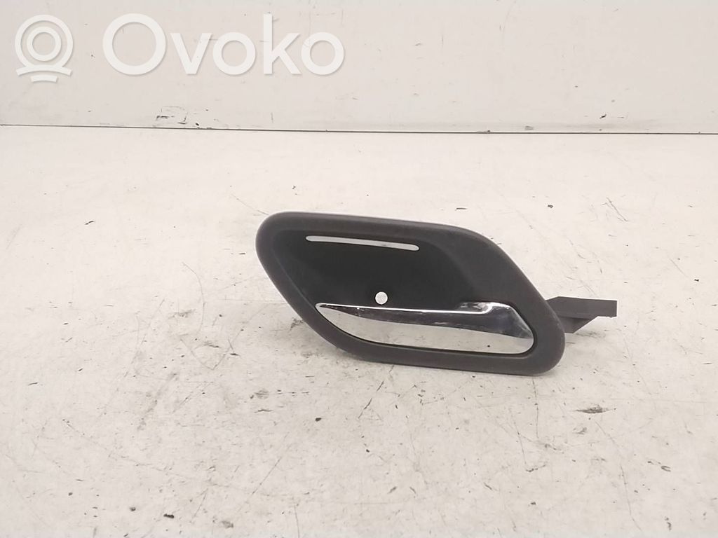 Front door interior handle   8239476