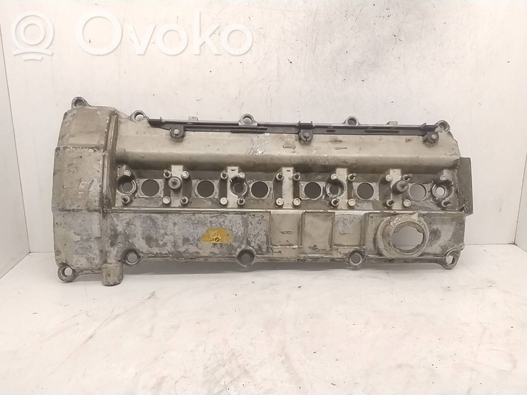 BMW 5 E34 Galvutės dangtelis 