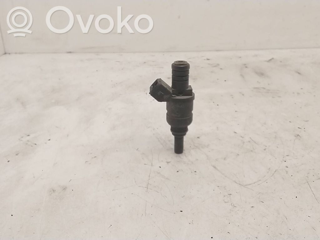 Fuel injector   1427240