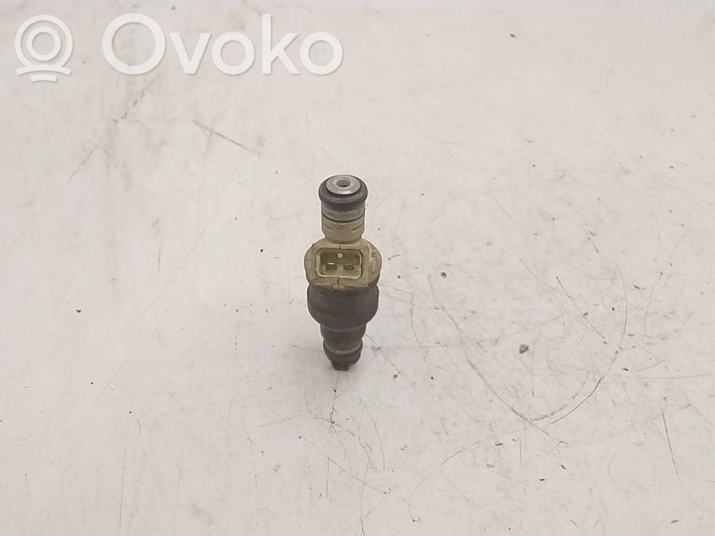 Sprausla (-i)   0280150716