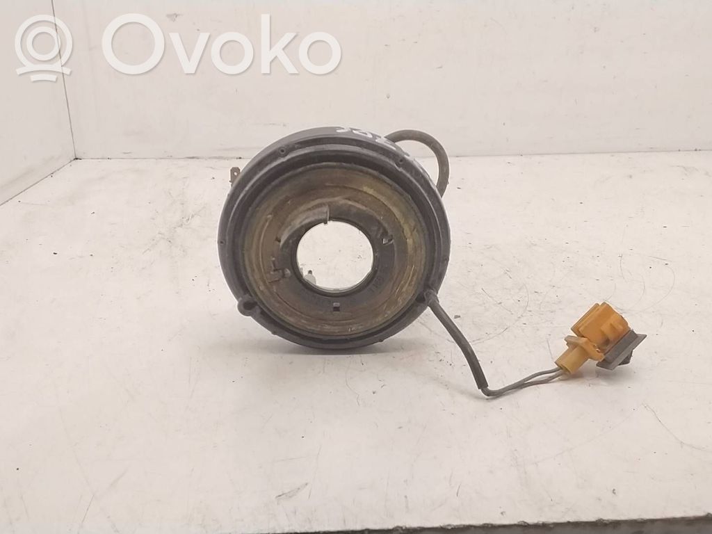 BMW 3 E36 Oro pagalvių juosta (srs žiedas) 