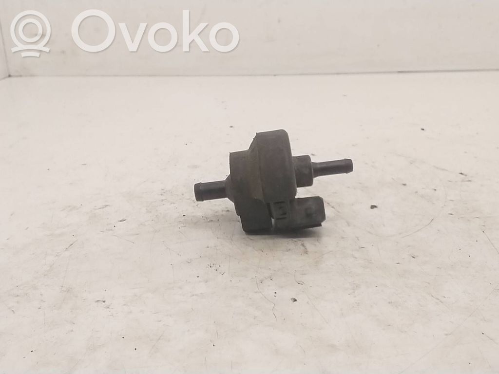 BMW 3 E36 Polttoainesäiliön venttiili 