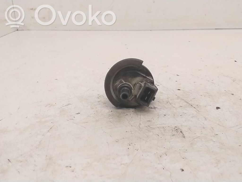 BMW 5 E34 Degalų bako vožtuvas 