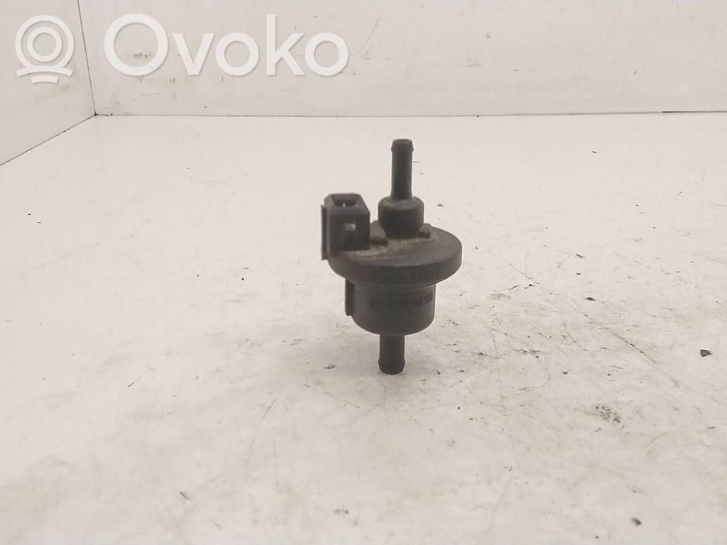BMW 3 E46 Degalų bako vožtuvas 