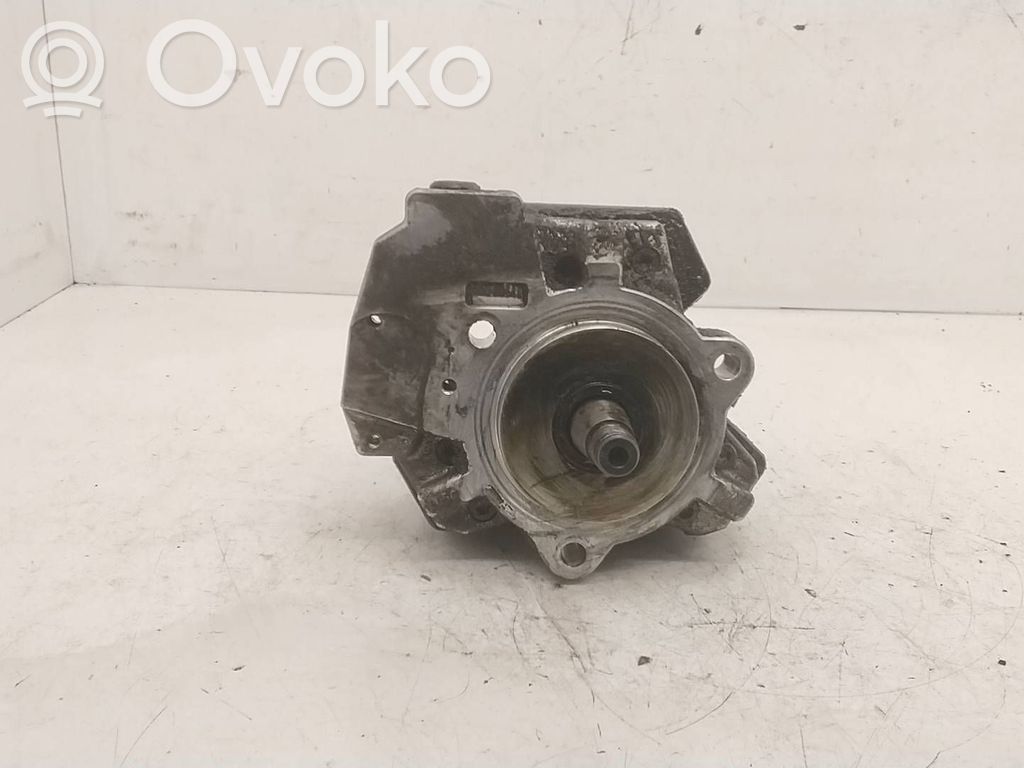 BMW 5 E60 E61 Fuel injection high pressure pump 