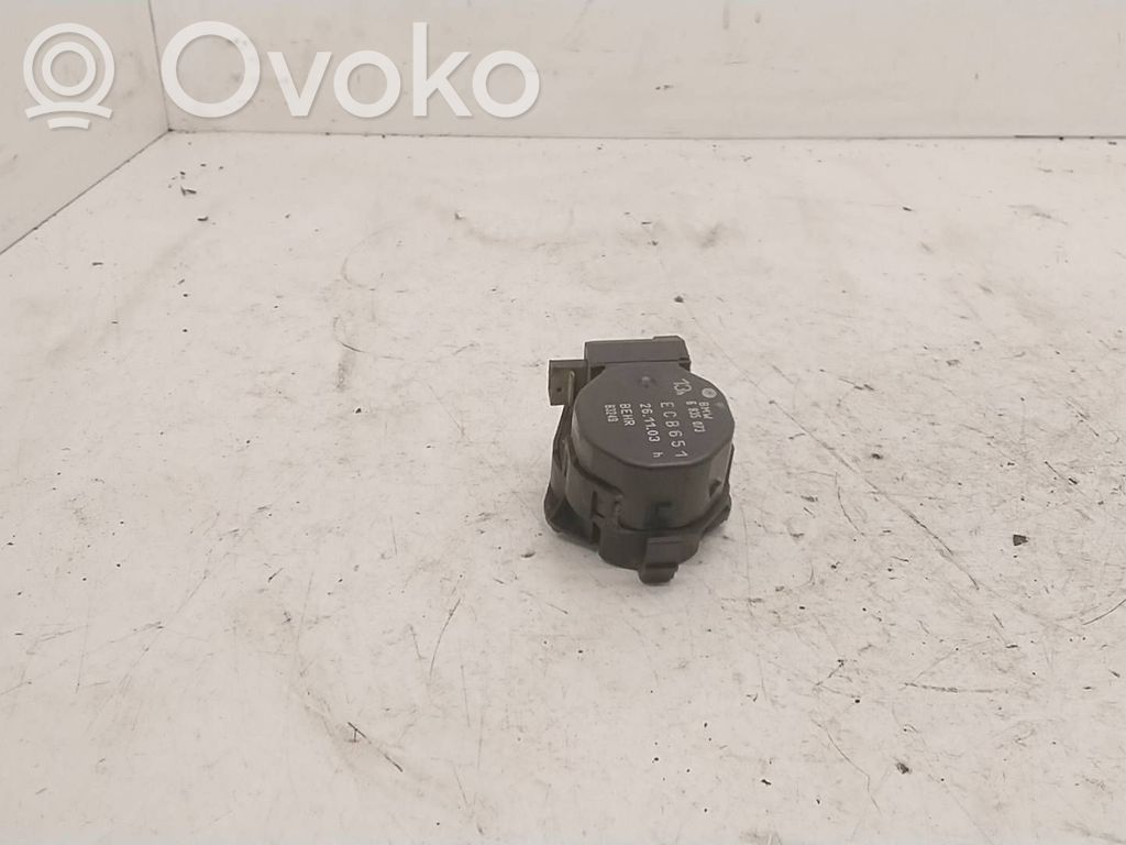 Oro sklendės varikliukas   6935073,B3249,ECB651