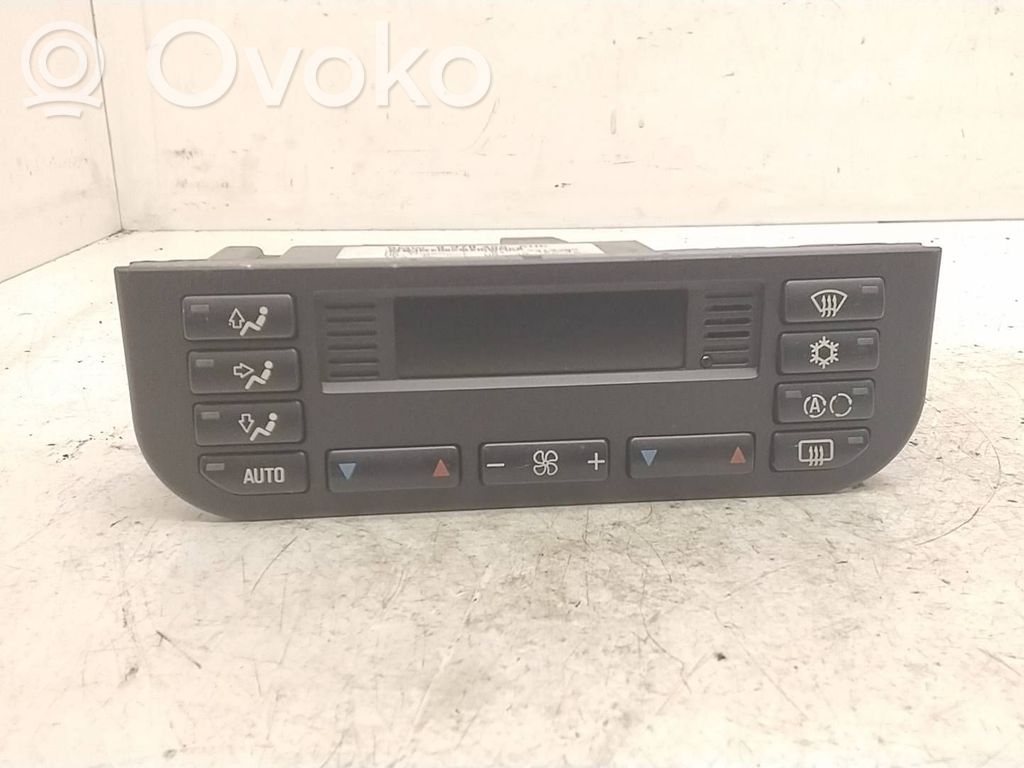 BMW 3 E36 Climate control unit 