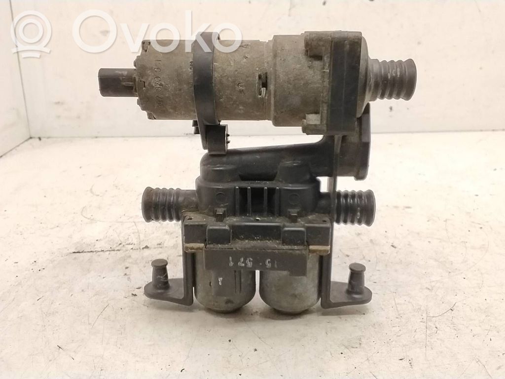 BMW 5 E39 Supapă control încălzitor lichid răcire 