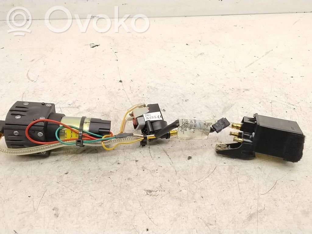 Motor de ajuste del asiento   8099008,9852G1132B