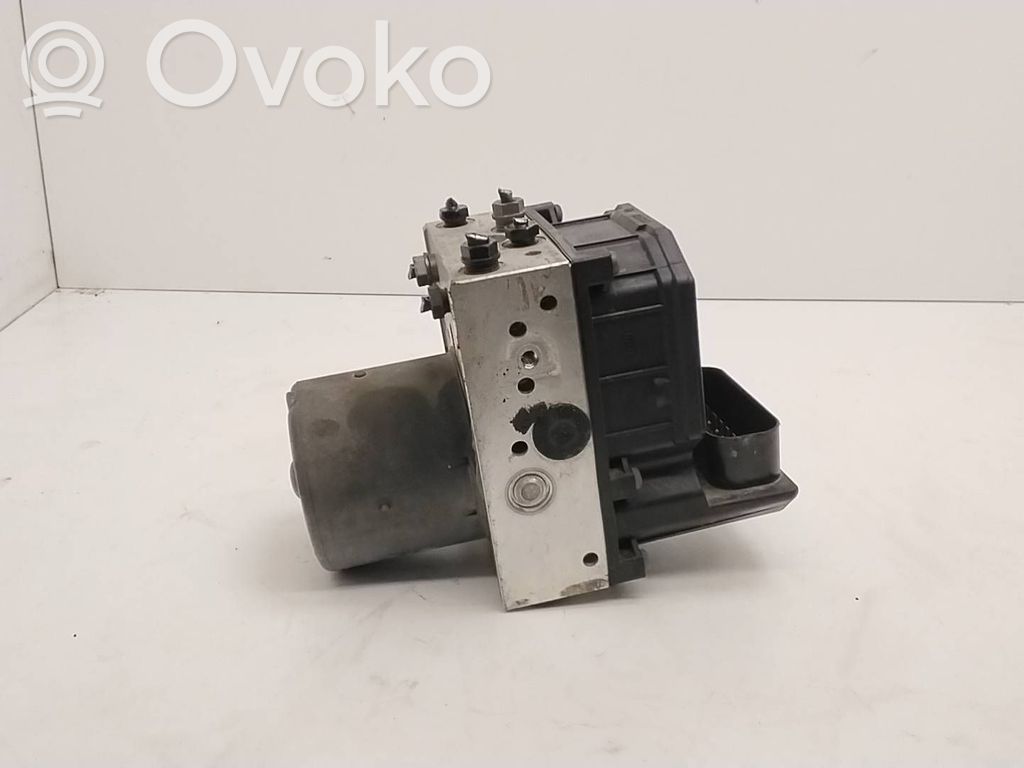 BMW 5 E39 ABS Pump 