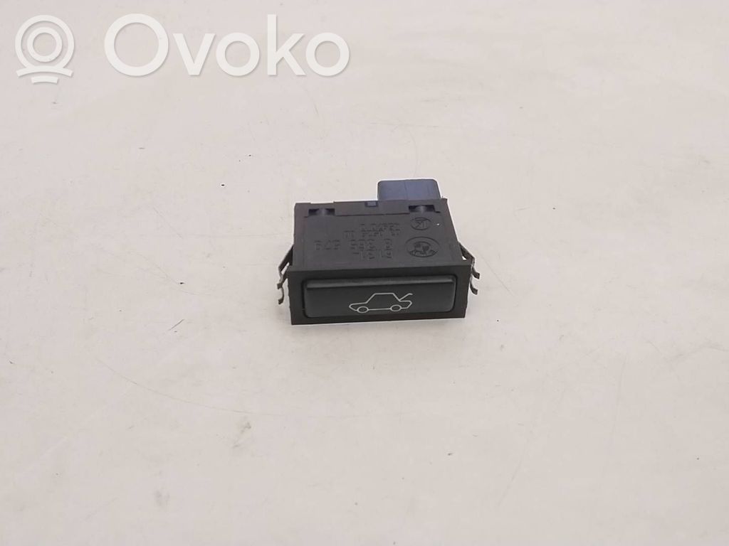 BMW 7 E38 Comutator deschidere hayon/portbagaj/oblon 