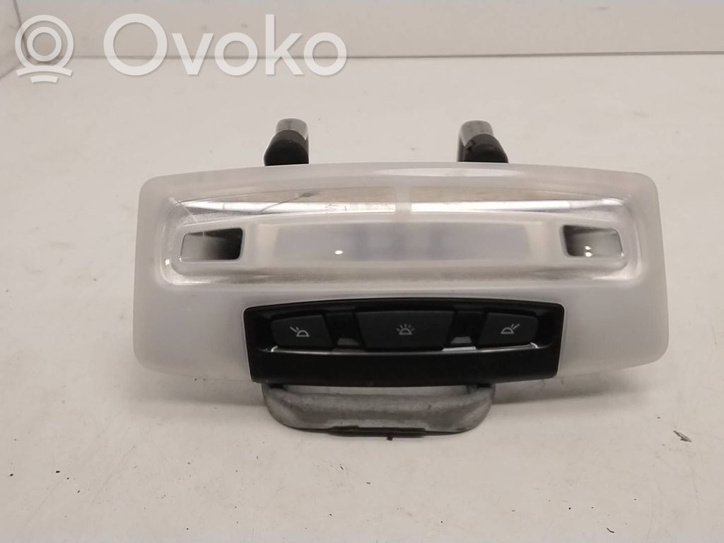BMW 1 F20 F21 Lampka podsufitki tylna 