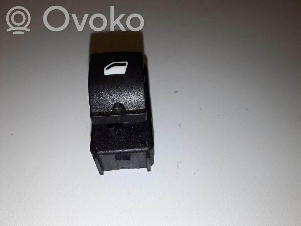 Citroen DS3 Electric window control switch 