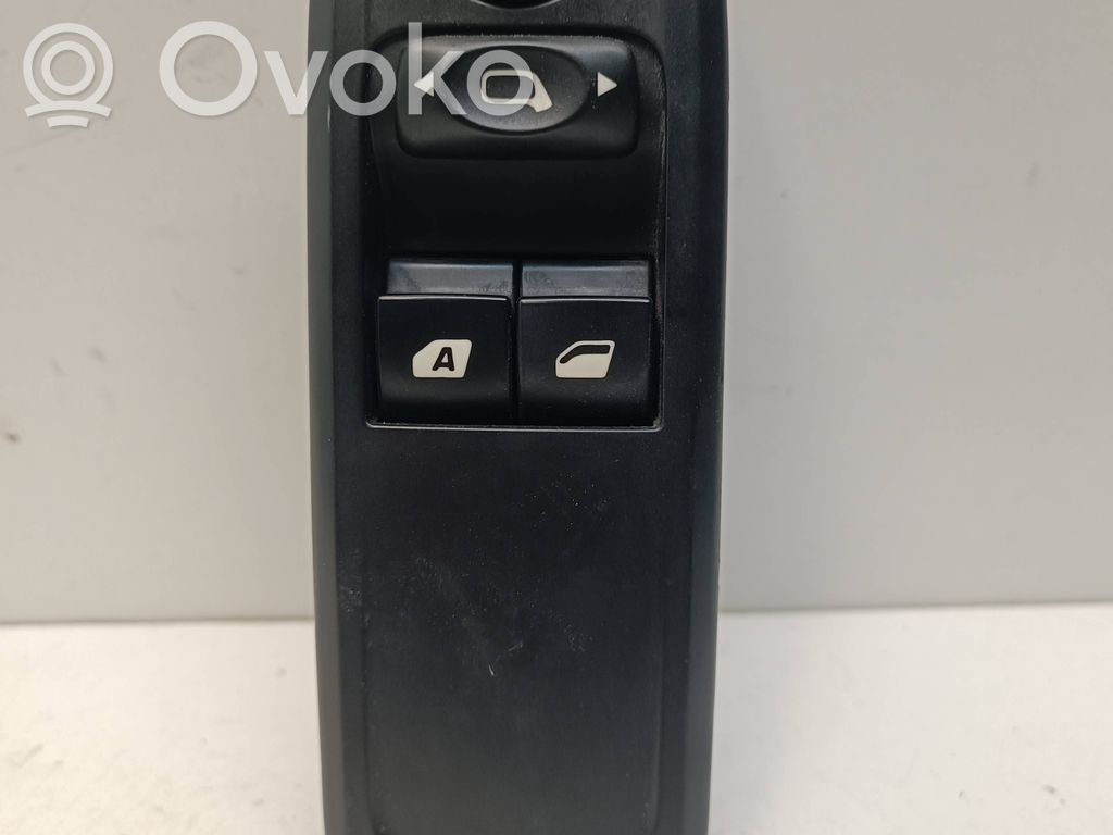 Citroen C3 Electric window control switch 