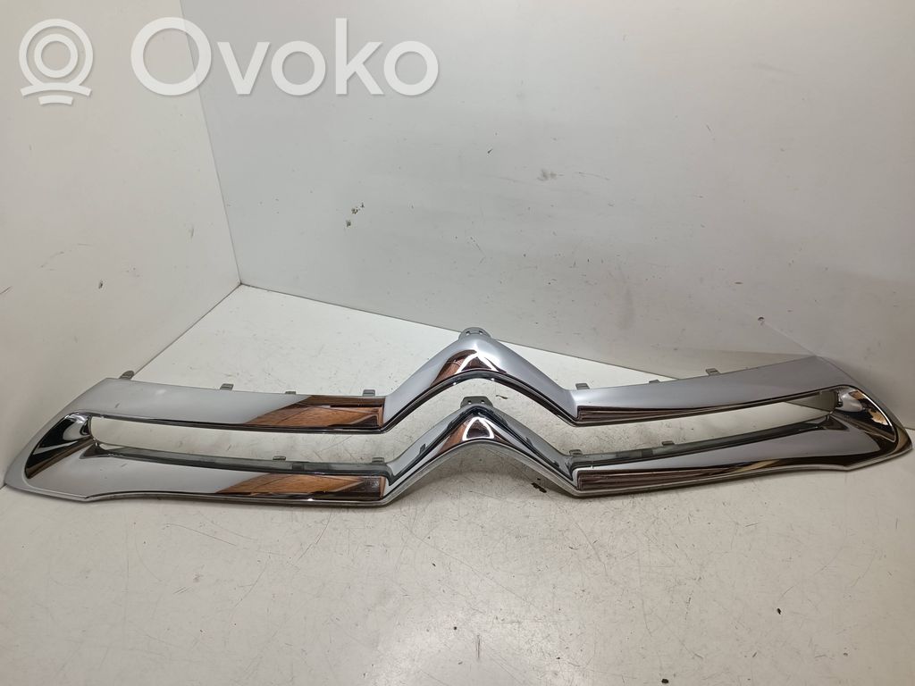 Citroen DS4 Etusäleikkö 