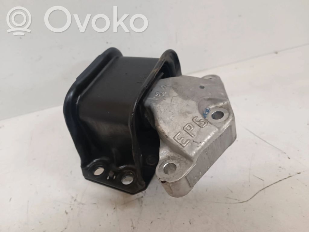 Citroen C4 II Engine mount bracket 
