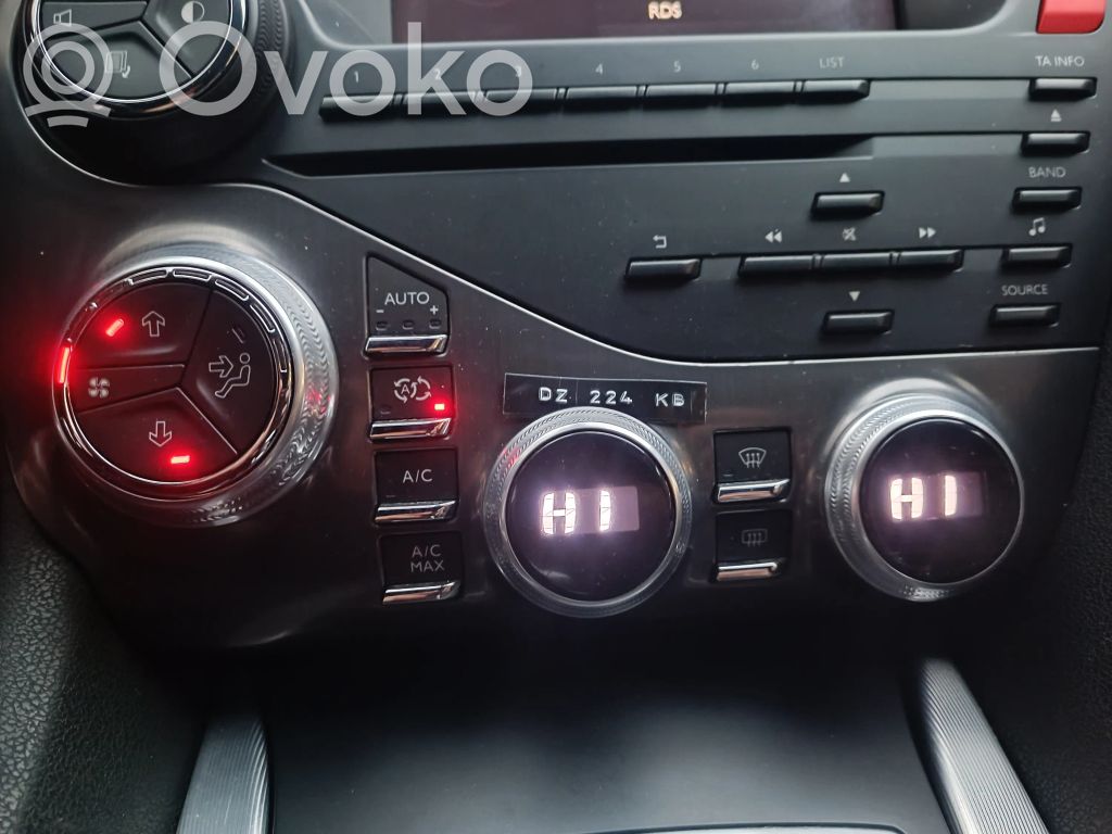 Citroen DS5 Climate control unit 