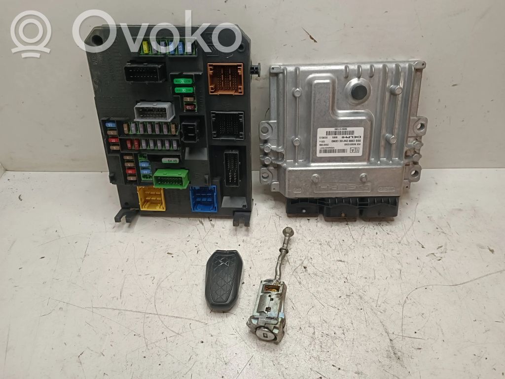 Citroen DS5 Engine ECU kit and lock set 