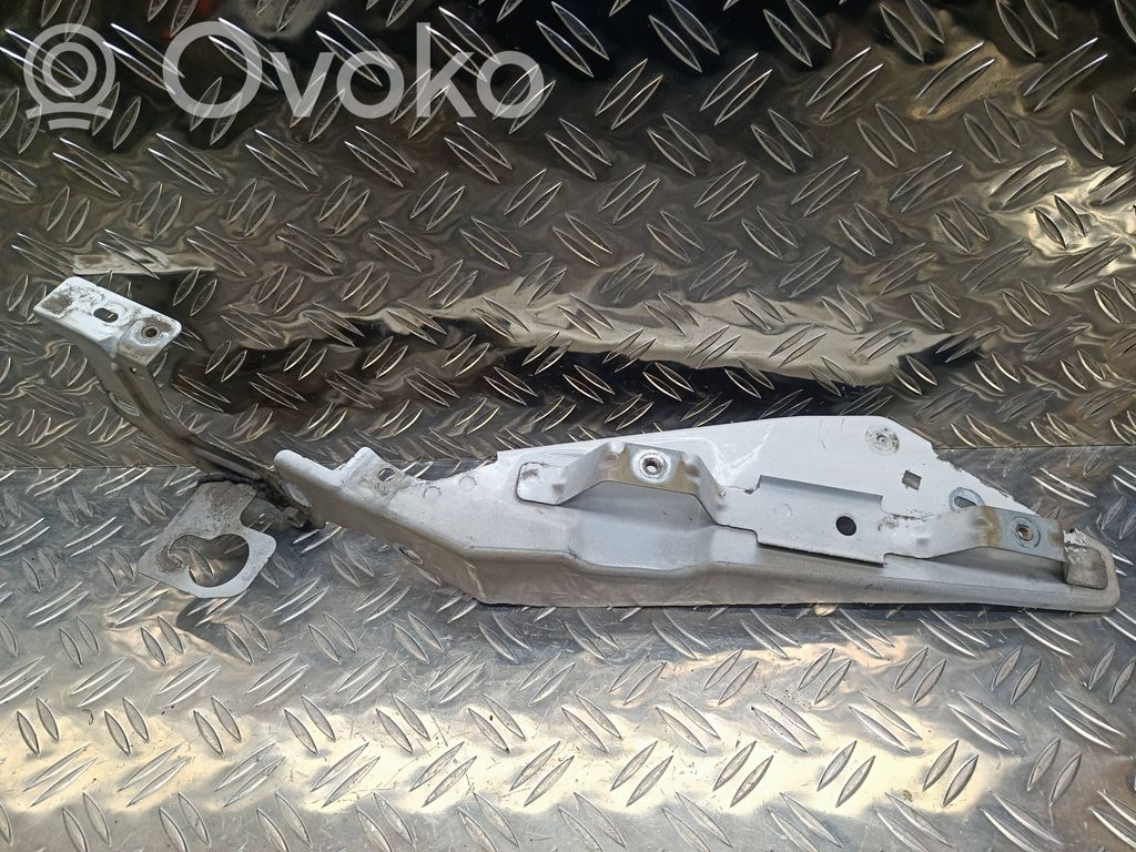 Citroen C4 II Picasso Uchwyt / Mocowanie lampy przedniej 