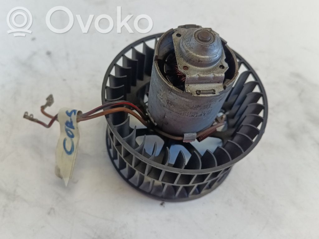 Opel Corsa B Pečiuko ventiliatorius/ putikas 