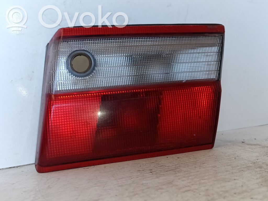 Toyota Carina T190 Tailgate rear/tail lights 