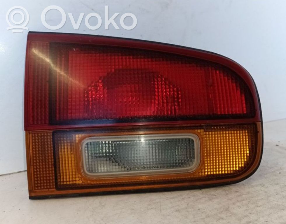 Toyota Camry Tailgate rear/tail lights 