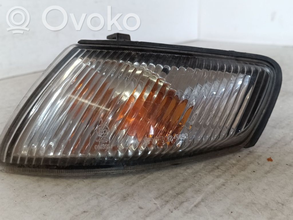 Mazda 626 Priekinis posūkio žibintas 