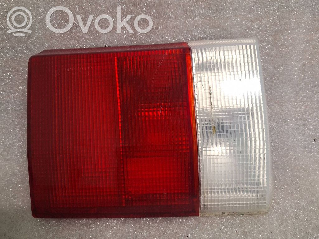Audi 80 90 B3 Takaluukun takavalot 