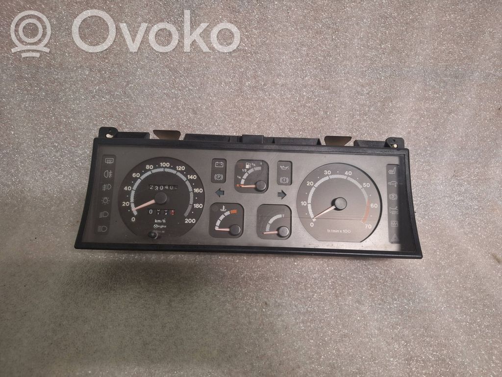 Renault Espace II Speedometer (instrument cluster) 